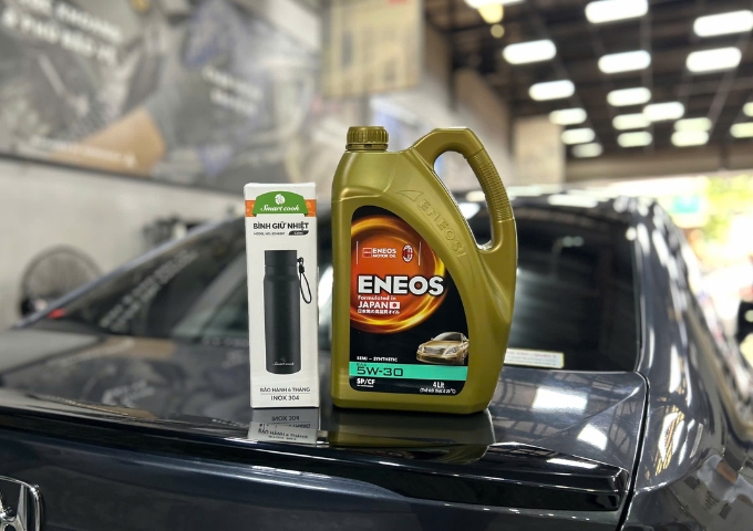 Giao hỏa tốc nhớt ENEOS 5W30 đi Nhà Bè: Minh bạch mẫu mã, nâng tầm trải nghiệm
